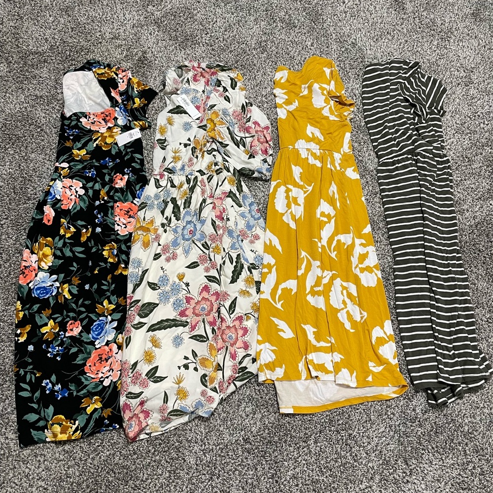 Maternity Dresses, size small